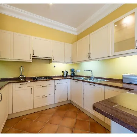 Palheiro Village In Apartment *